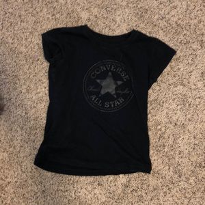 girls converse black on black tee